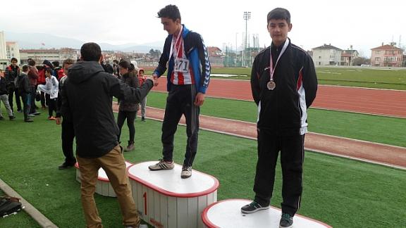 30-31 Mart 2015 tarihinde Bolu ilinde yapılan Puanlı Atletizm Yarışmasında Derece Yaptılar